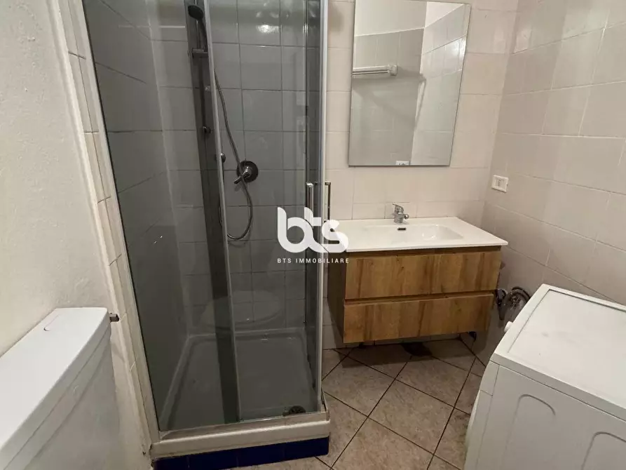 Immagine 8 di Appartamento in affitto  in via cureil a Rozzano