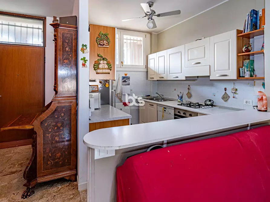 Immagine 4 di Appartamento in vendita  in Via Roma a Sarnico