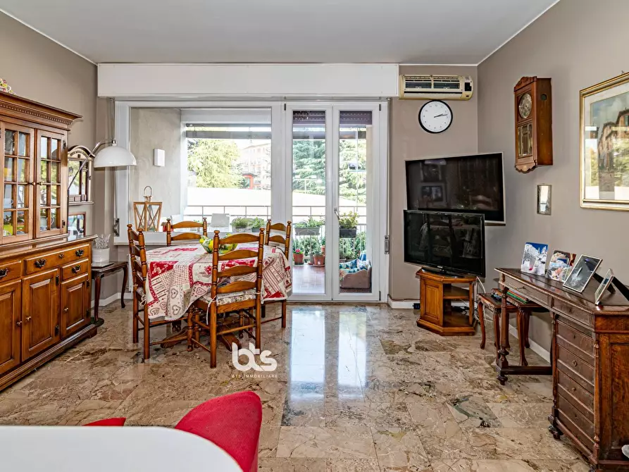 Immagine 6 di Appartamento in vendita  in Via Roma a Sarnico