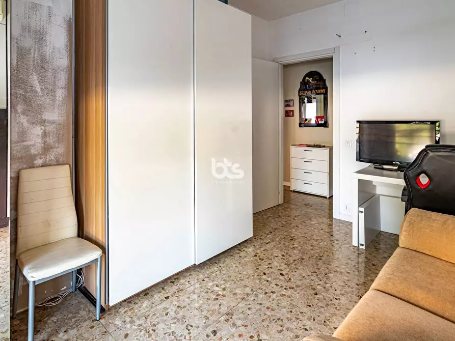 Immagine 10 di Appartamento in vendita  in Via Roma a Sarnico