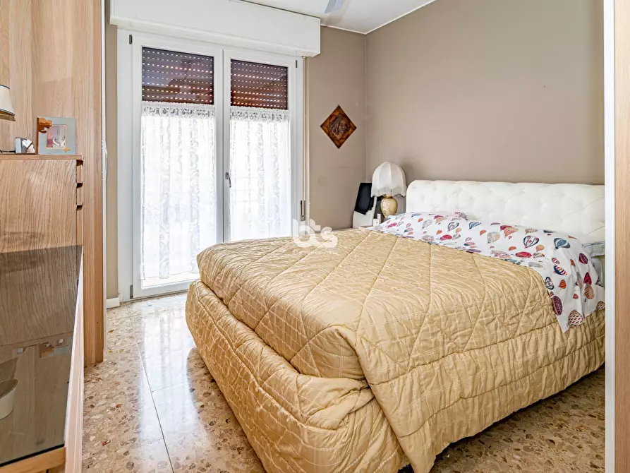 Immagine 11 di Appartamento in vendita  in Via Roma a Sarnico