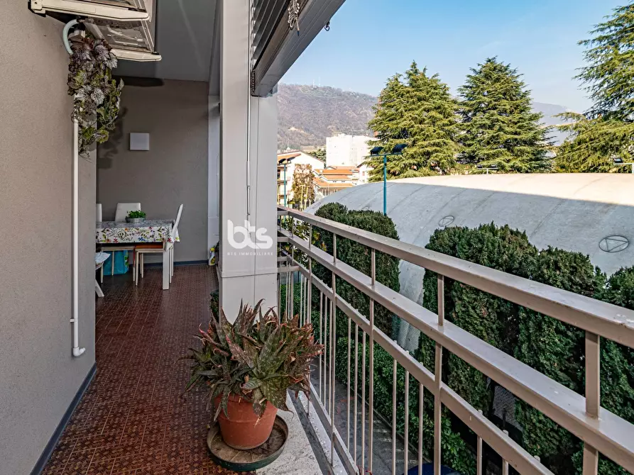 Immagine 15 di Appartamento in vendita  in Via Roma a Sarnico