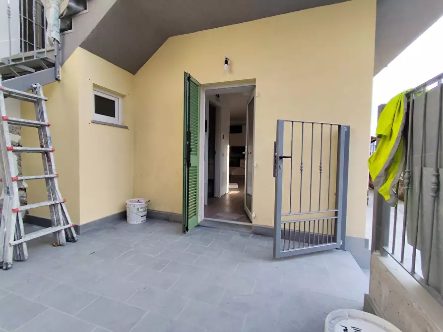 Immagine 8 di Appartamento in affitto  in via piazze a Marone