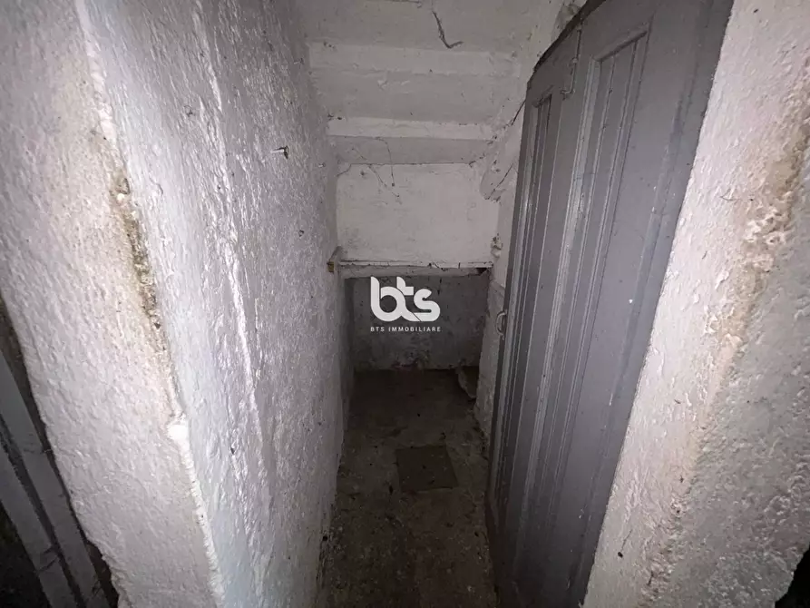 Immagine 28 di Villa in vendita  in via guarnieri a Passirano