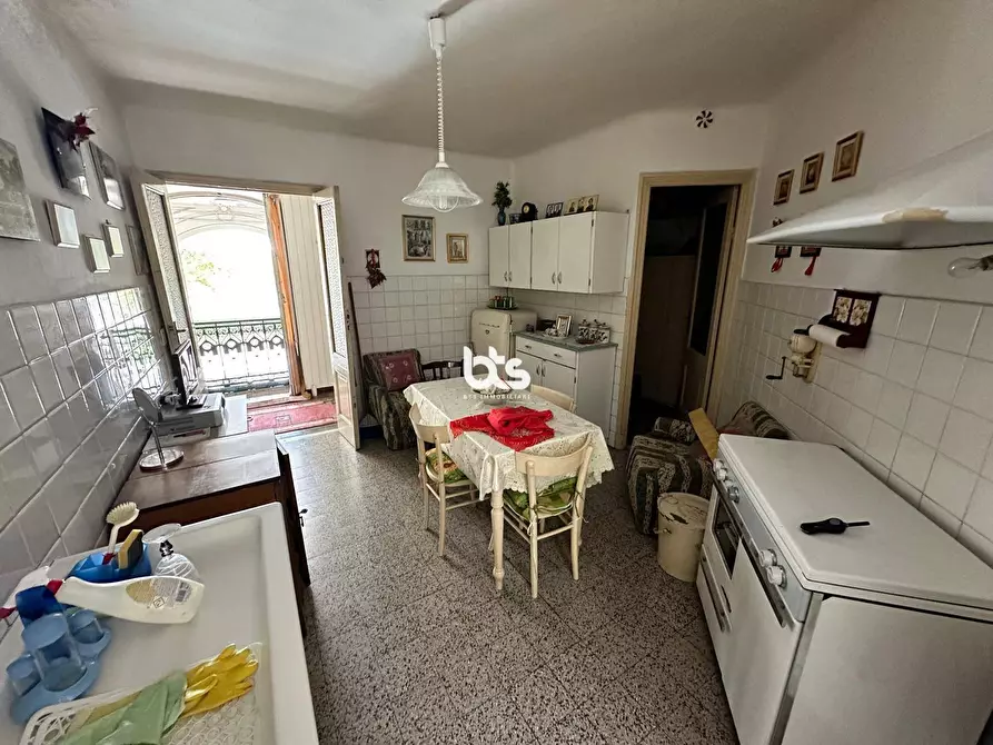 Immagine 8 di Appartamento in vendita  in Viale Italia a La Spezia