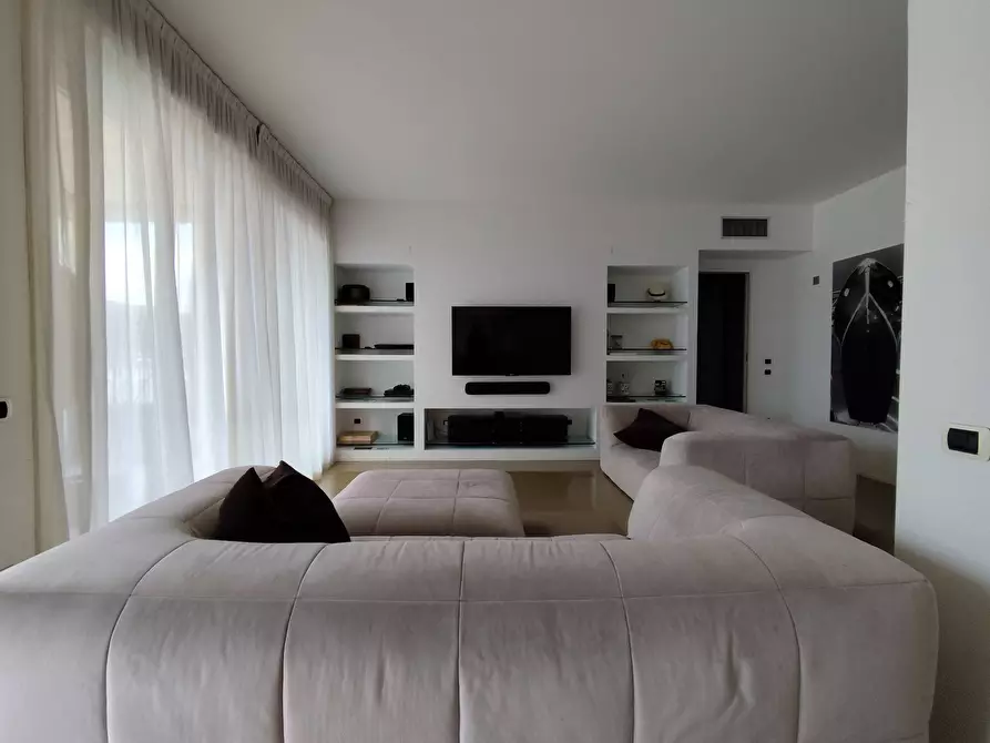 Immagine 6 di Appartamento in affitto  in VIA VITORIO VENETO a Sarnico