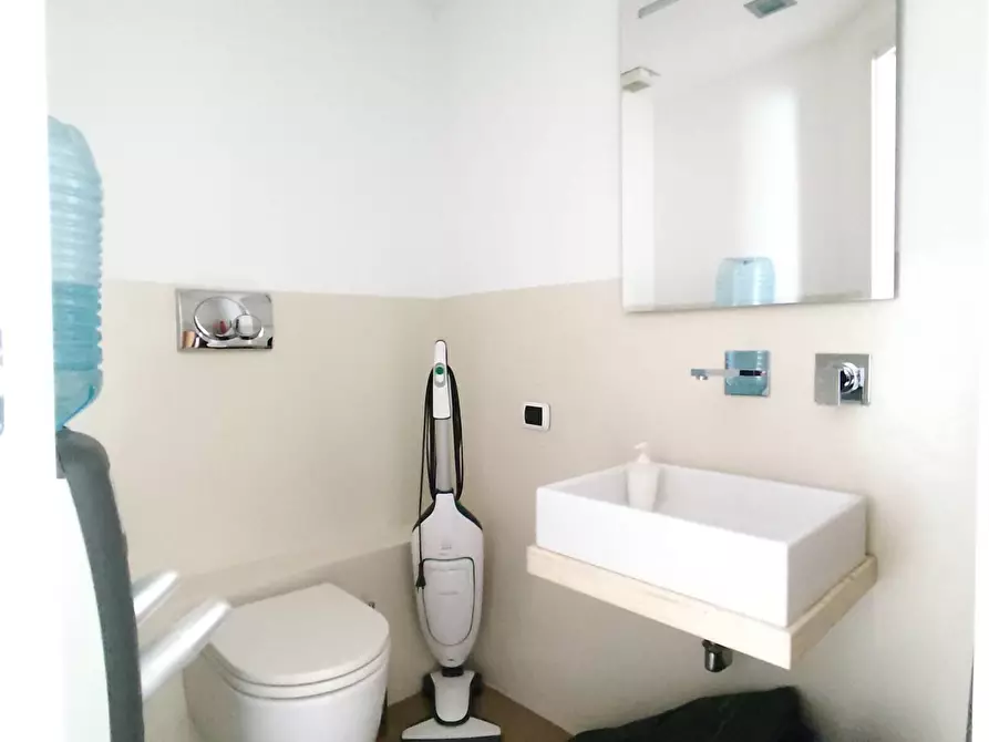 Immagine 20 di Appartamento in affitto  in VIA VITORIO VENETO a Sarnico