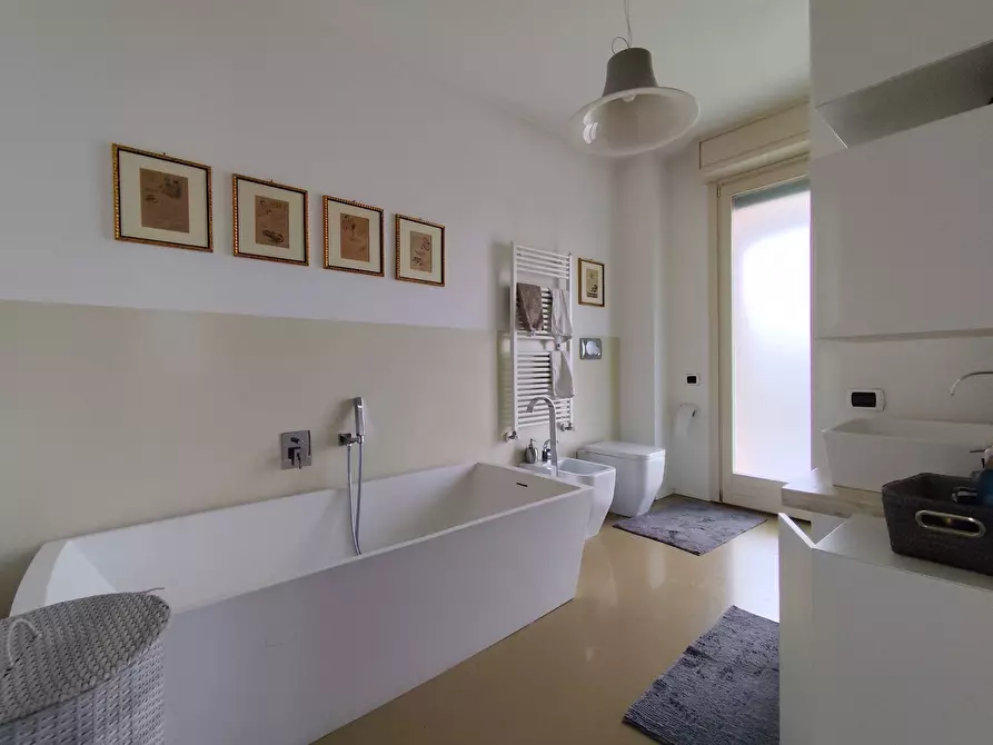 Immagine 25 di Appartamento in affitto  in VIA VITORIO VENETO a Sarnico