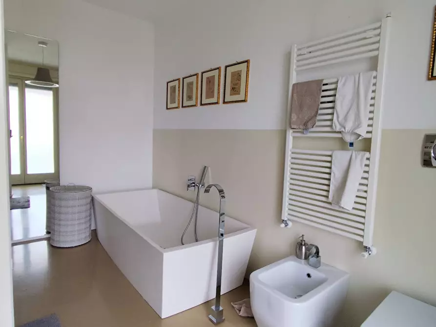 Immagine 26 di Appartamento in affitto  in VIA VITORIO VENETO a Sarnico