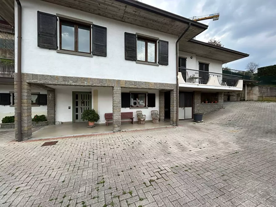 casa indipendente in vendita a Paratico