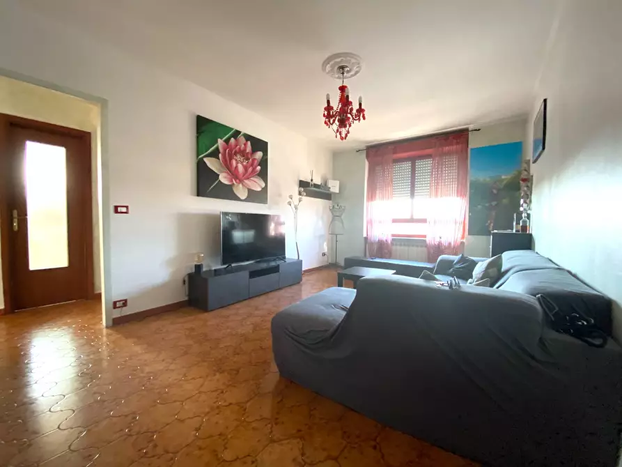 Immagine 4 di Appartamento in vendita  in Via Lunga a Villastellone