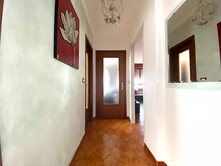 Immagine 7 di Appartamento in vendita  in Via Lunga a Villastellone