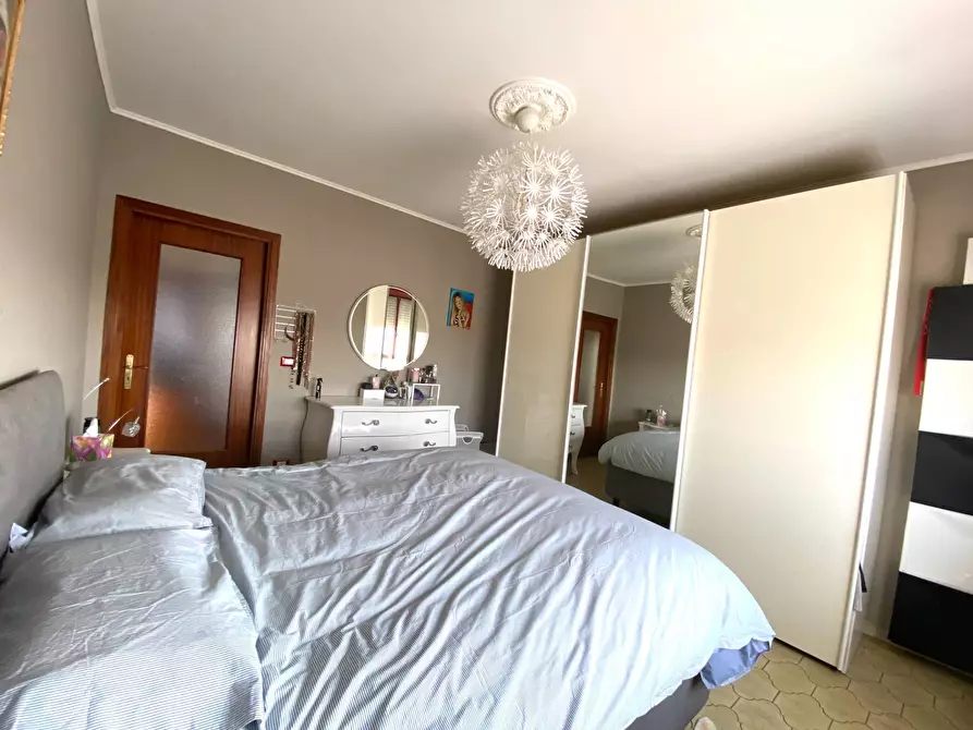 Immagine 12 di Appartamento in vendita  in Via Lunga a Villastellone