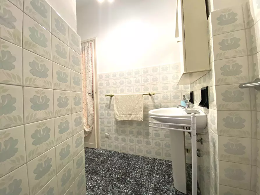 Immagine 21 di Appartamento in vendita  in Via Tripoli a Torino