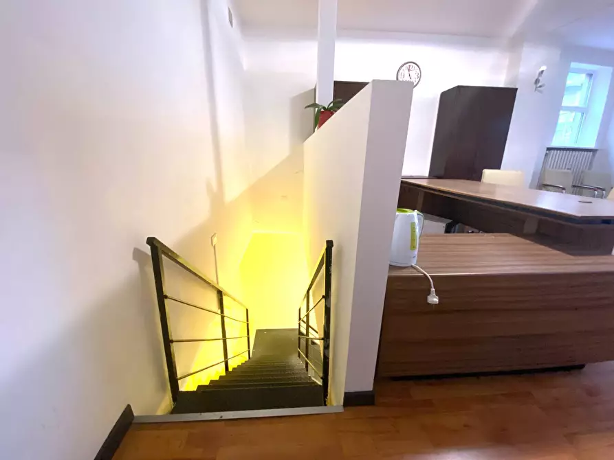 Immagine 12 di Locale commerciale in affitto  in Via Camillo Benso di Cavour a Rivoli