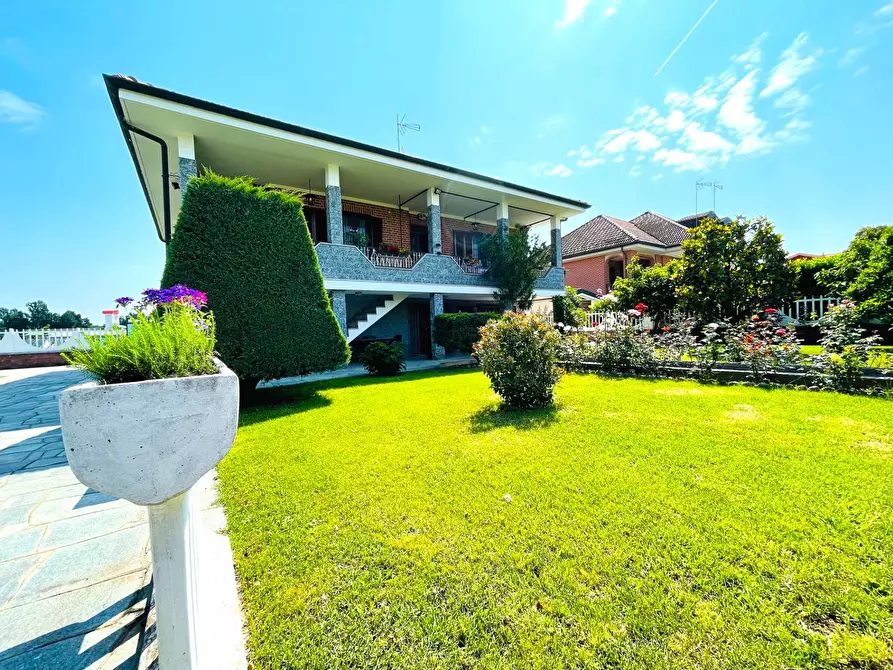 Immagine 4 di Casa indipendente in vendita  in Vicolo Monte Grappa a Bosconero