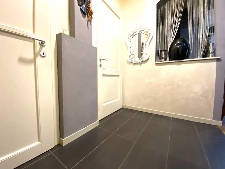 Immagine 18 di Appartamento in vendita  in Via Monte Rosa a Torino