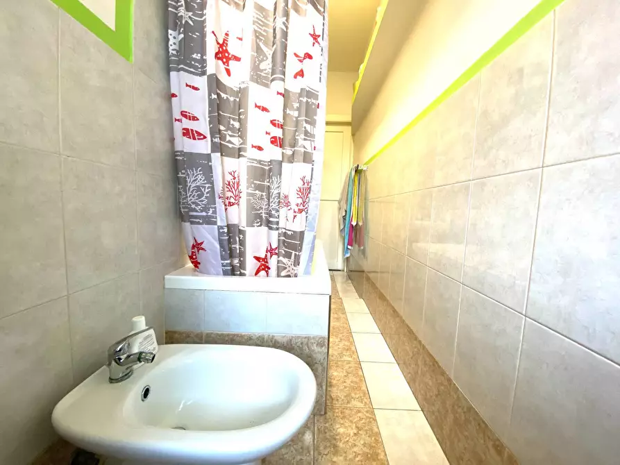 Immagine 27 di Appartamento in vendita  in Via Monte Rosa a Torino