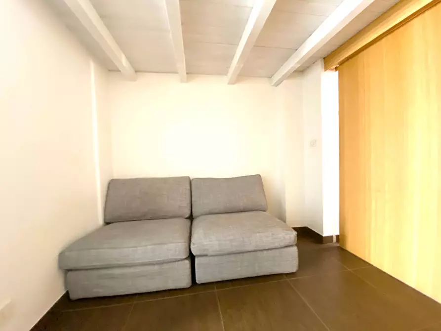 Immagine 20 di Locale commerciale in vendita  in Via Assisi a Torino