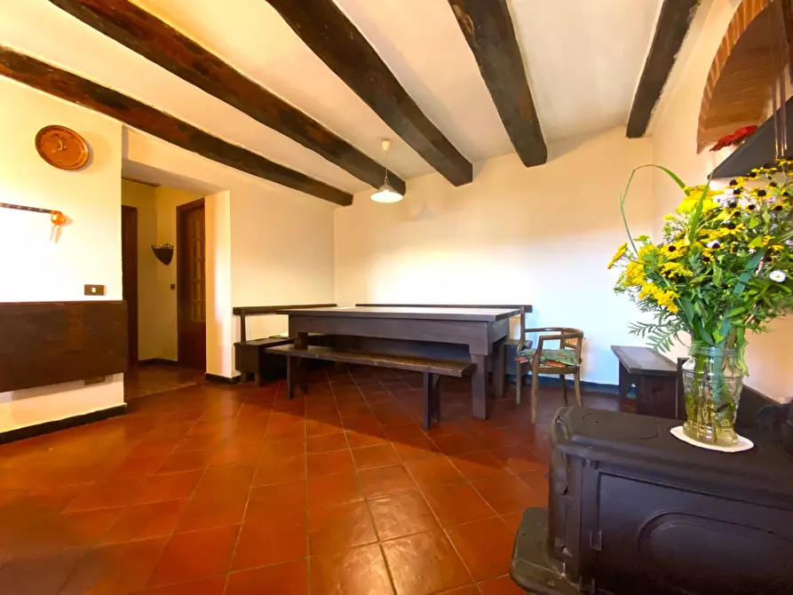 Immagine 15 di Casa indipendente in vendita  in LOCALITÀ  CERRERO a Sale Delle Langhe