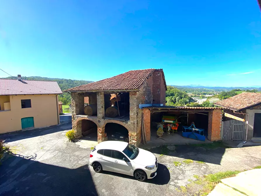 Immagine 26 di Casa indipendente in vendita  in LOCALITÀ  CERRERO a Sale Delle Langhe