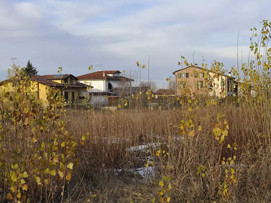 Immagine 30 di Terreno residenziale in vendita  in via Paolo Borsellino a Felino