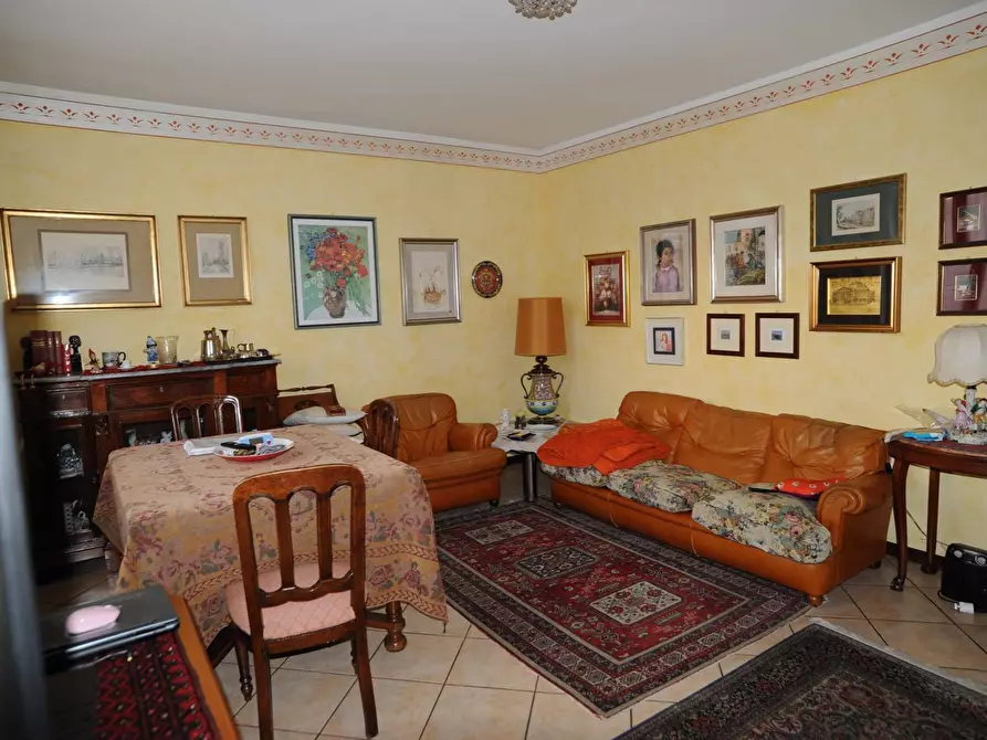 Immagine 1 di Appartamento in vendita  in Via trento a Fidenza