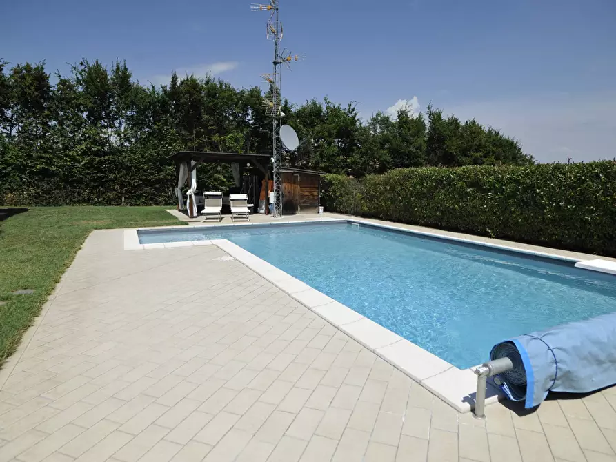 Immagine 30 di Villa in vendita  in Via Parola a Noceto