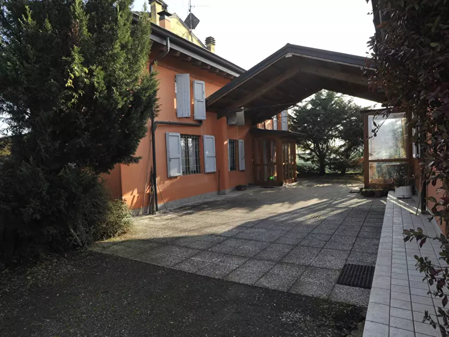 Immagine 6 di Villa in vendita  in frazione castione dei marchesi a Fidenza