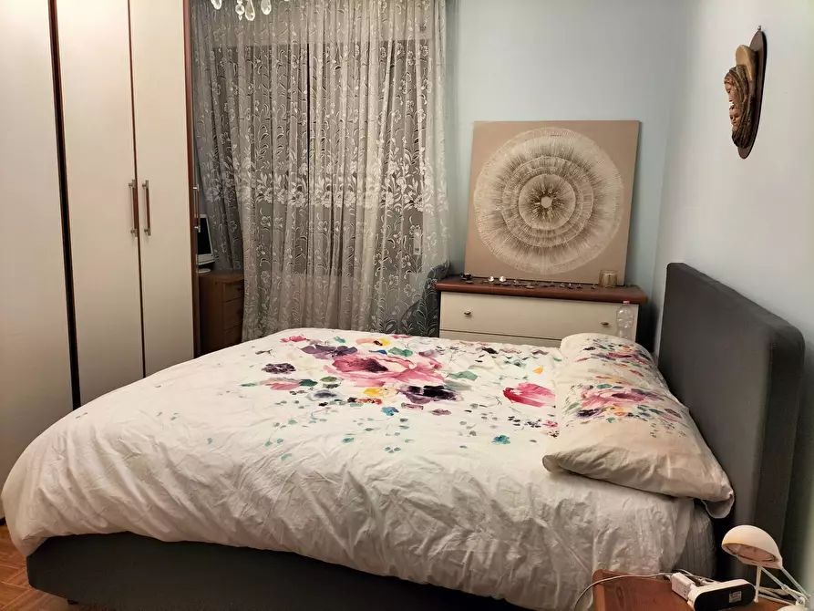 Immagine 9 di Appartamento in vendita  in L.go leopardi a Fidenza