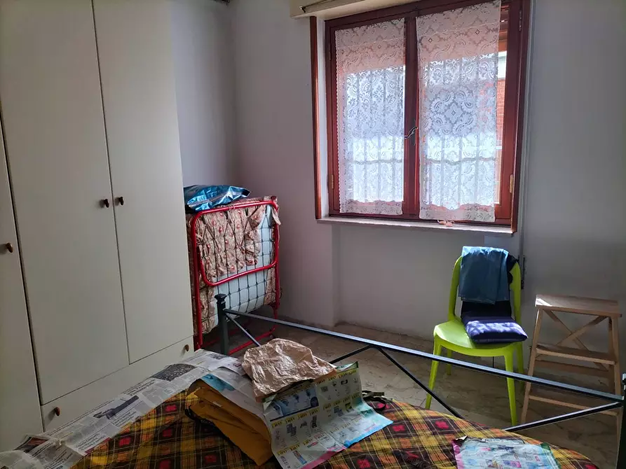 Immagine 8 di Appartamento in vendita  in piazza nazioni unite a Carrara