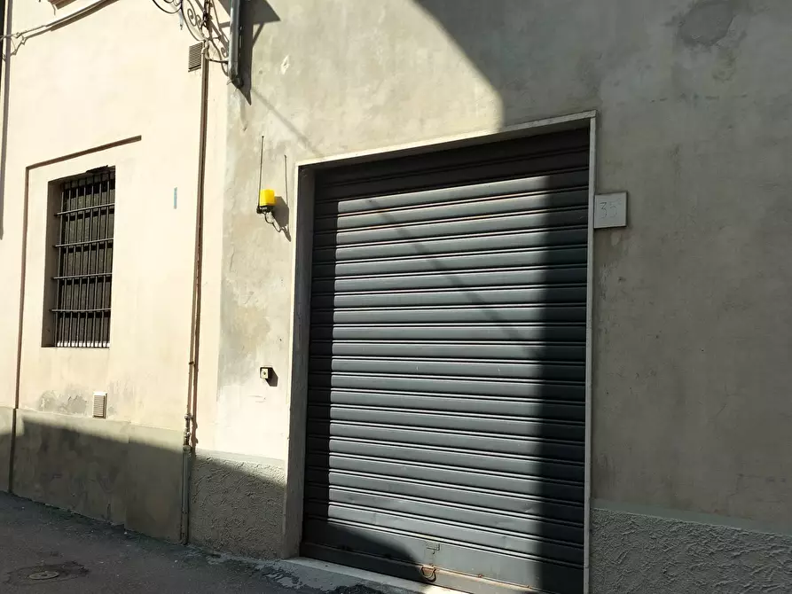 Immagine 1 di Box auto in vendita  in via Ghiozzi a Fidenza