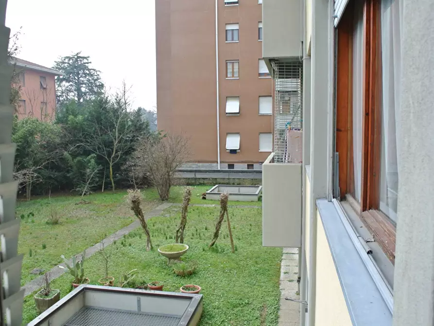 Immagine 12 di Appartamento in vendita  in Via Biagio Pascal a Parma