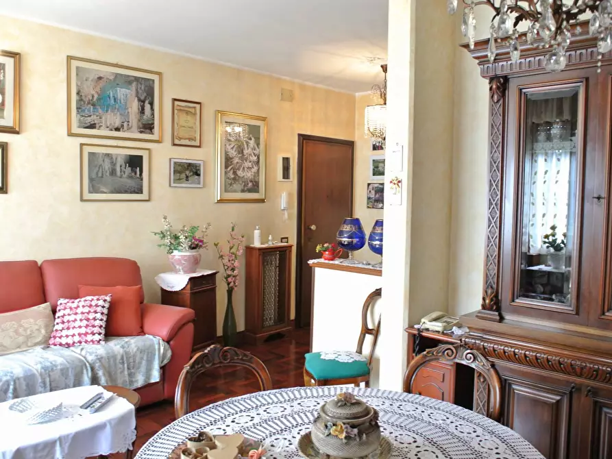 Immagine 7 di Appartamento in vendita  in Via Biagio Pascal a Parma