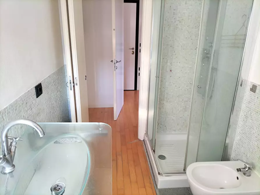 Immagine 8 di Appartamento in vendita  a Salsomaggiore Terme