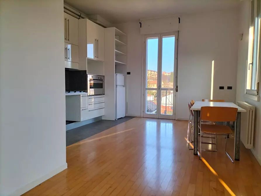 Immagine 1 di Appartamento in vendita  a Salsomaggiore Terme