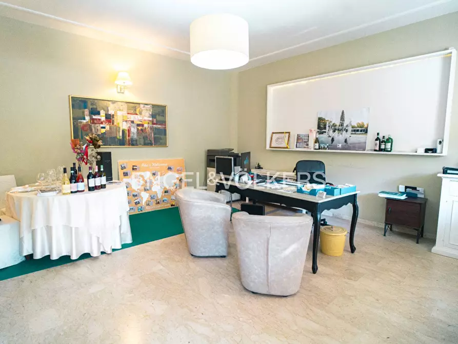 Immagine 25 di Palazzo in vendita  in Via catanzaro a Castellalto