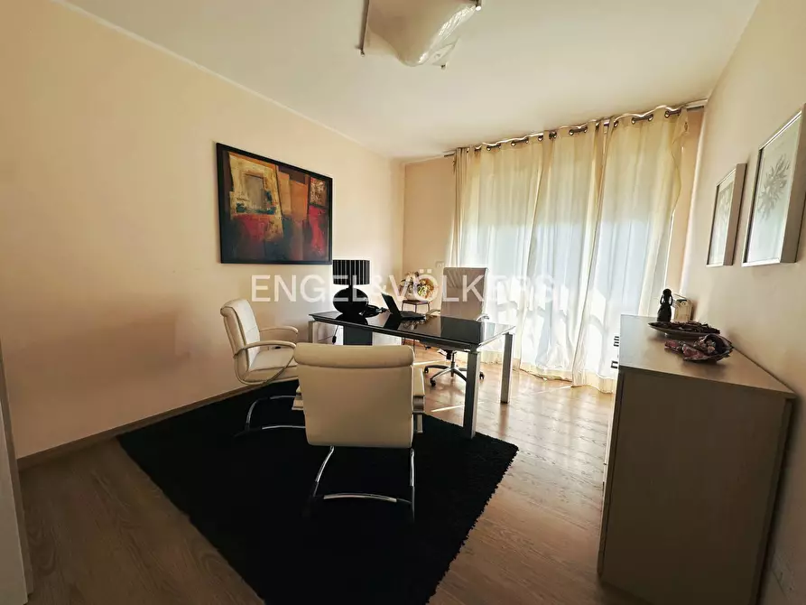 Immagine 4 di Appartamento in vendita  in Via Di Sotto a Pescara