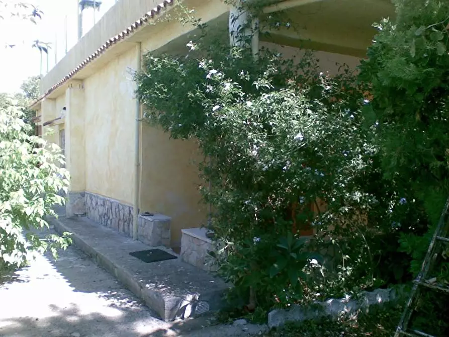 Immagine 8 di Villa in vendita  in via Firenze a Latina