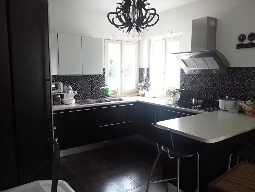 Immagine 9 di Villa in vendita  in via Moscarello a Latina