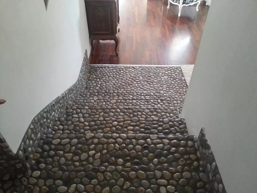 Immagine 10 di Villa in vendita  in via Moscarello a Latina