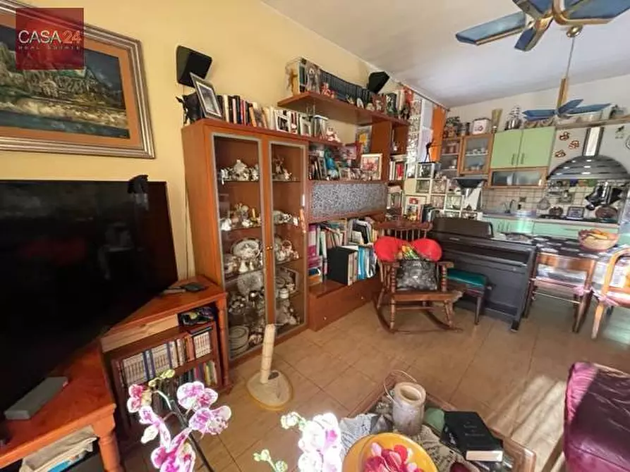 Immagine 6 di Appartamento in vendita  in Via Quarto a Latina