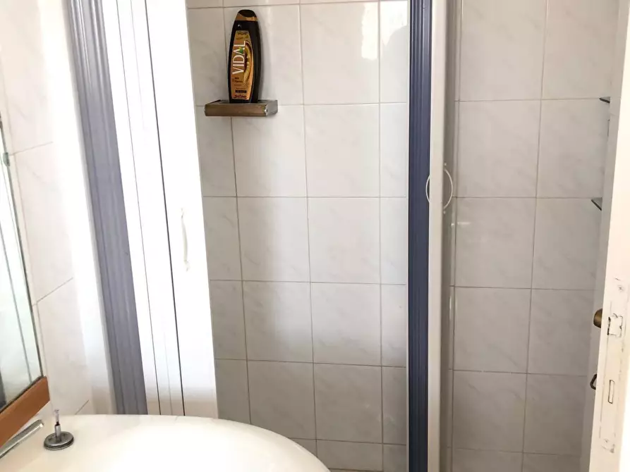 Immagine 16 di Attico in vendita  in via panaria a Latina