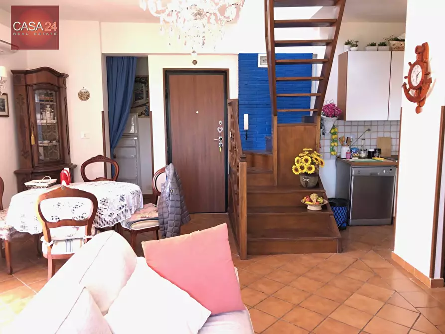 Immagine 4 di Attico in vendita  in via panaria a Latina