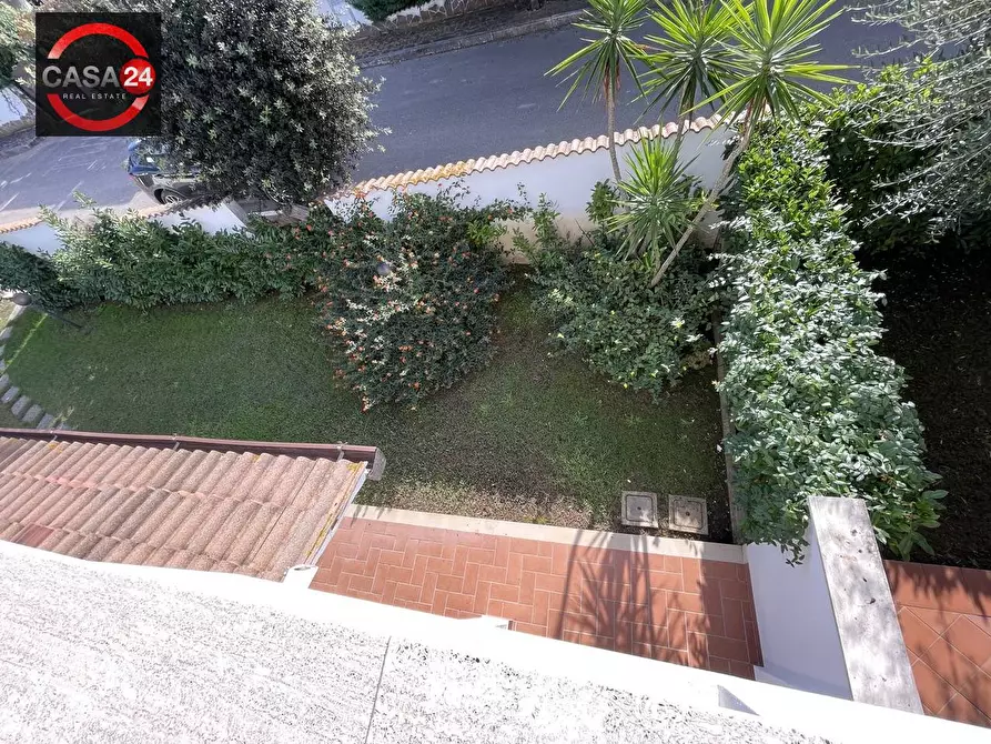 Immagine 26 di Villa in vendita  in via del pescheto a Sabaudia