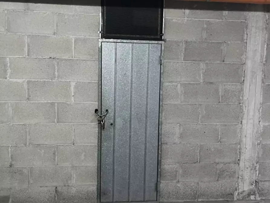 Immagine 27 di Appartamento in vendita  in Via Quieto a Latina