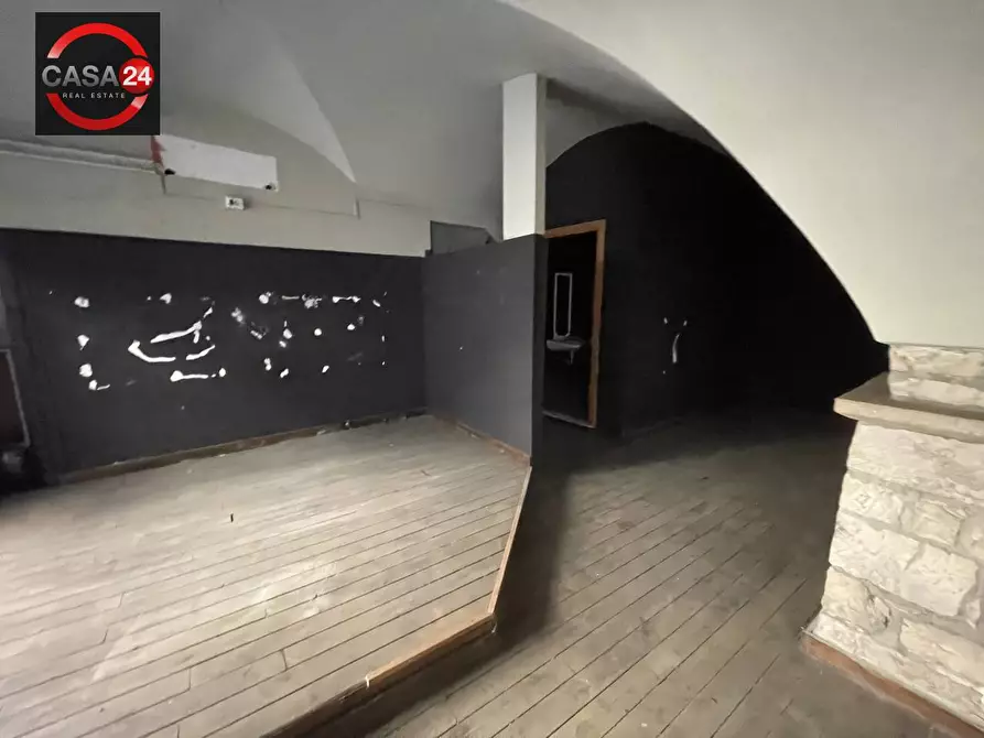 Immagine 4 di Locale commerciale in vendita  in Via degli orti a Priverno