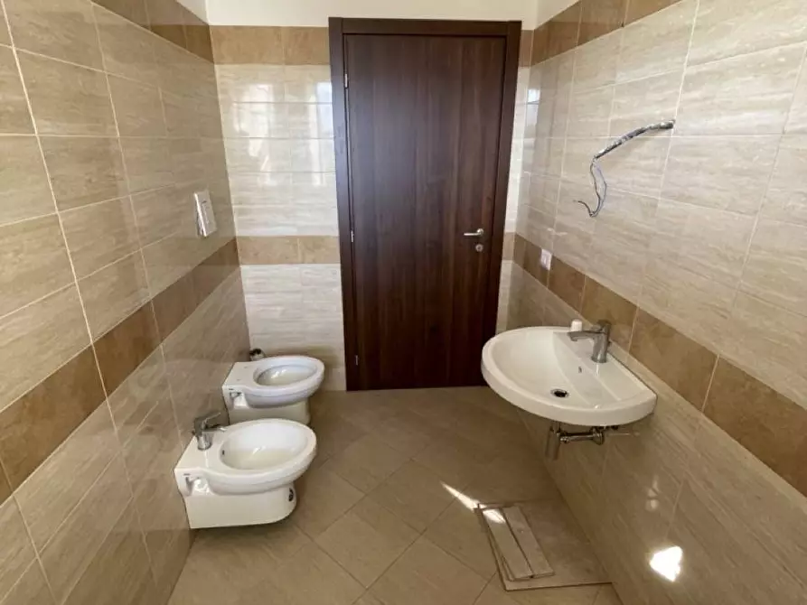 Immagine 10 di Appartamento in vendita  in Via Le Pastine a Sermoneta