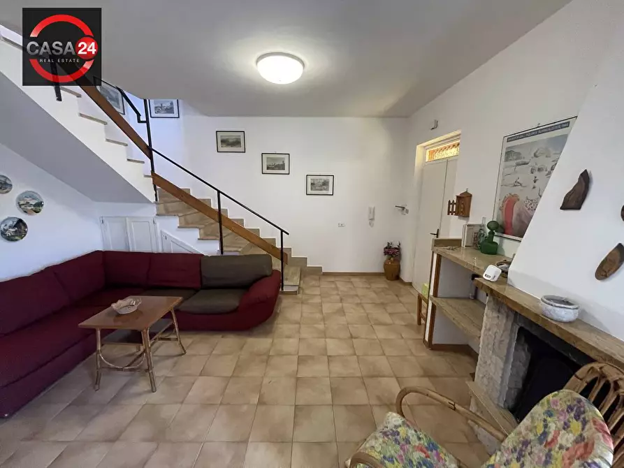 Immagine 8 di Villetta a schiera in vendita  in via dei tulipani a Sabaudia