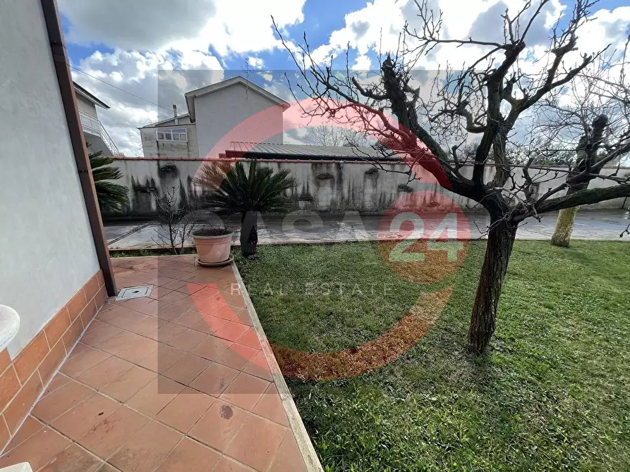 Immagine 22 di Villetta a schiera in vendita  in strada valletta a Latina